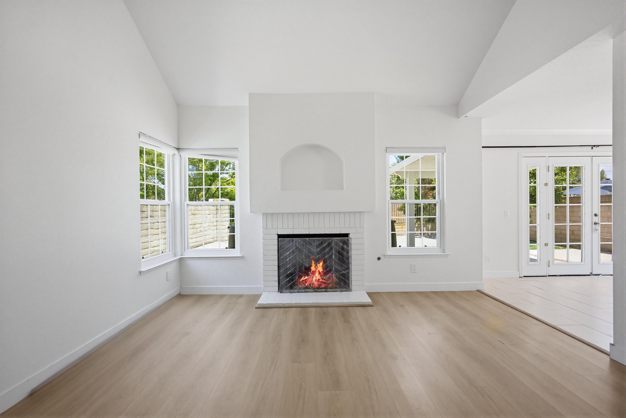 Virtual tour photo 11 of 41 for 18063 Conestoga Ln