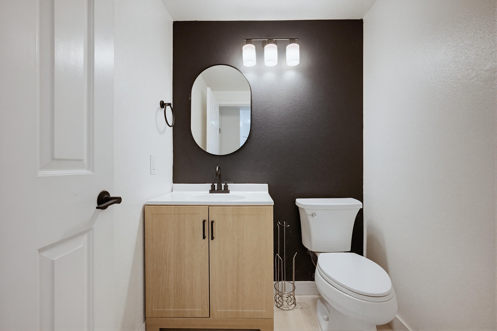 Virtual tour photo 20 of 41 for 18063 Conestoga Ln