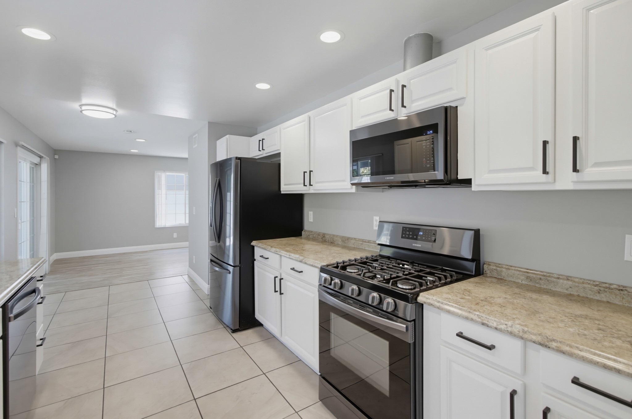 Virtual tour photo 21 of 52 for 1810 Manzanita Ct