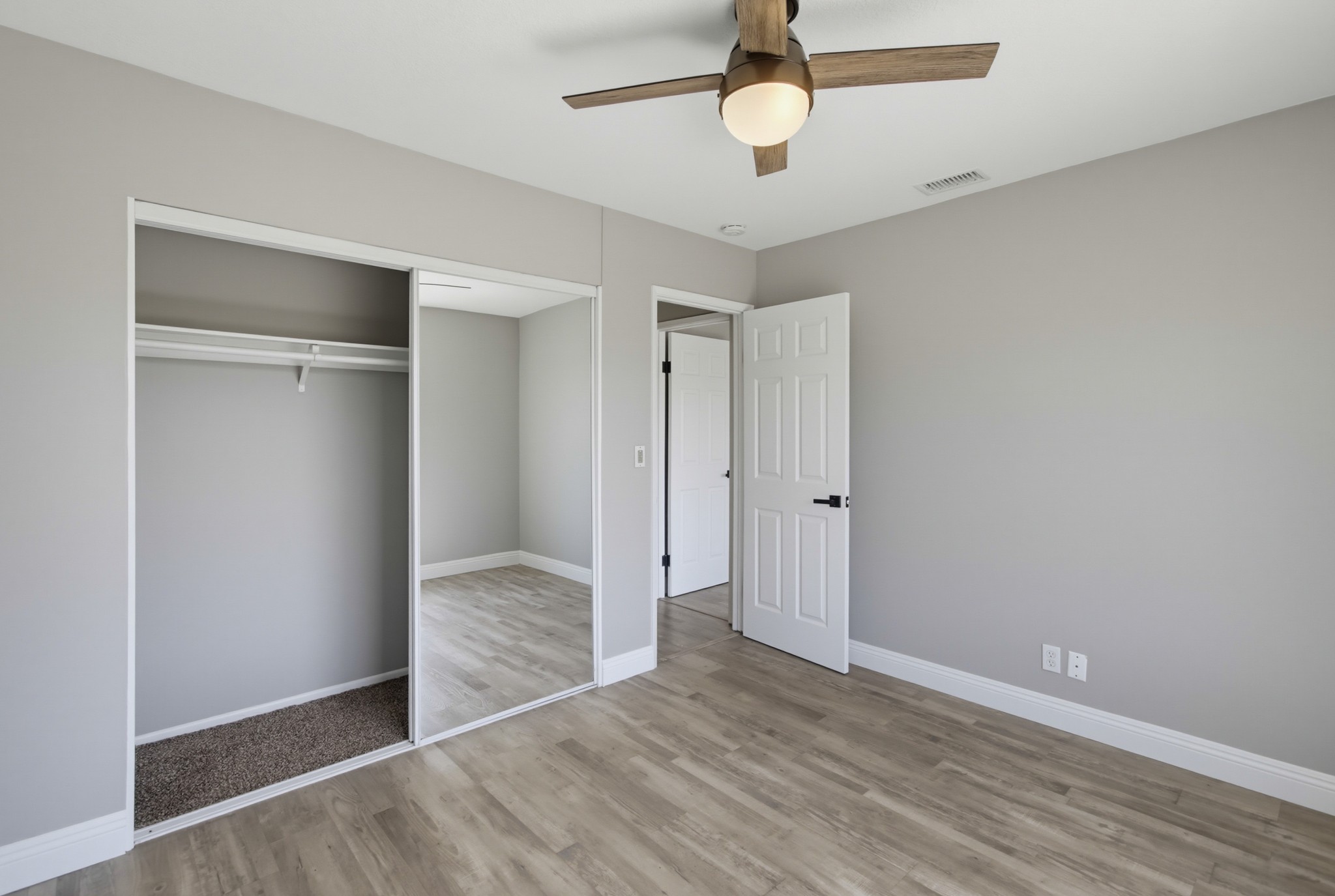 Virtual tour photo 37 of 52 for 1810 Manzanita Ct