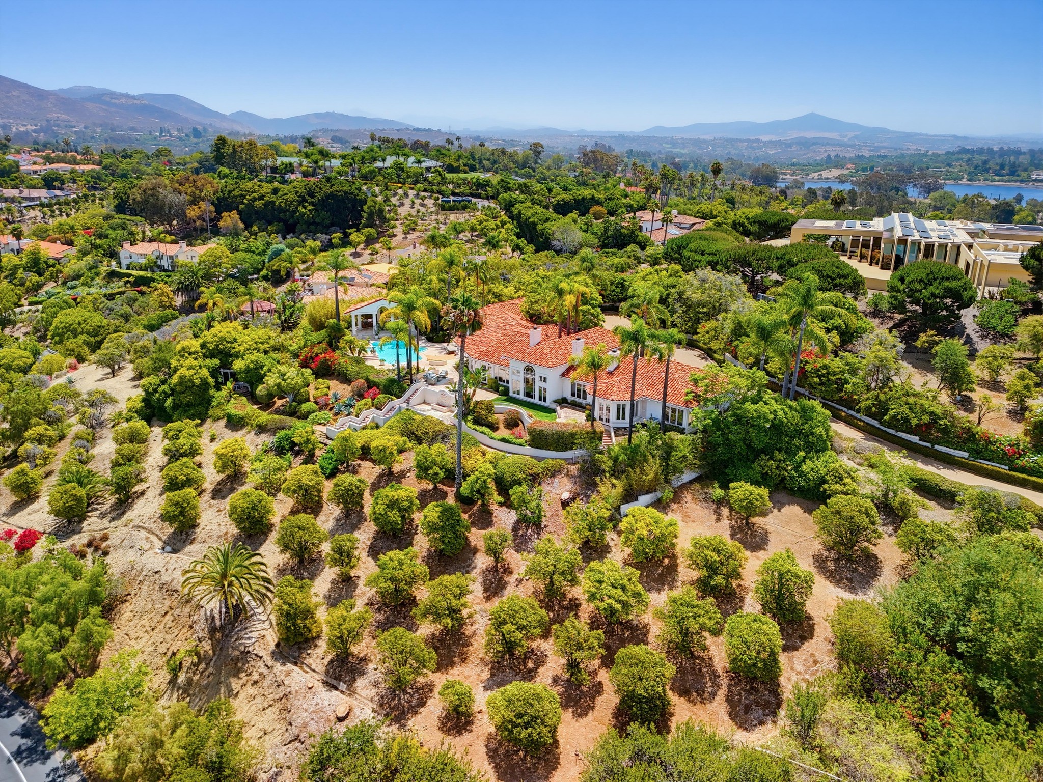 Virtual tour photo 33 of 35 for 18103 Via Ascenso