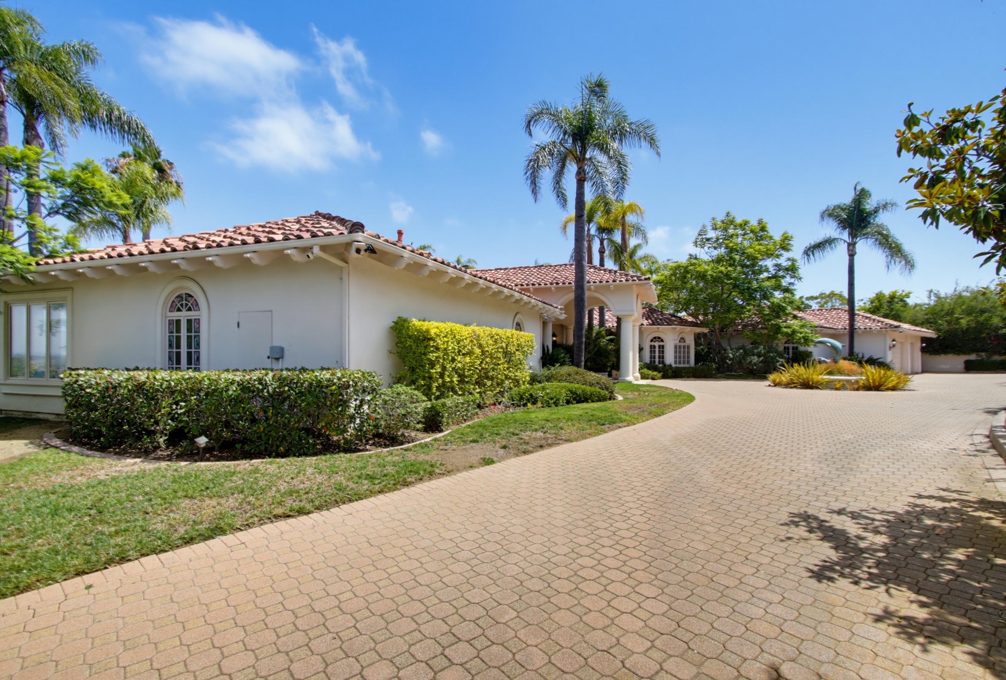 Virtual tour photo 3 of 134 for 18103 Via Ascenso