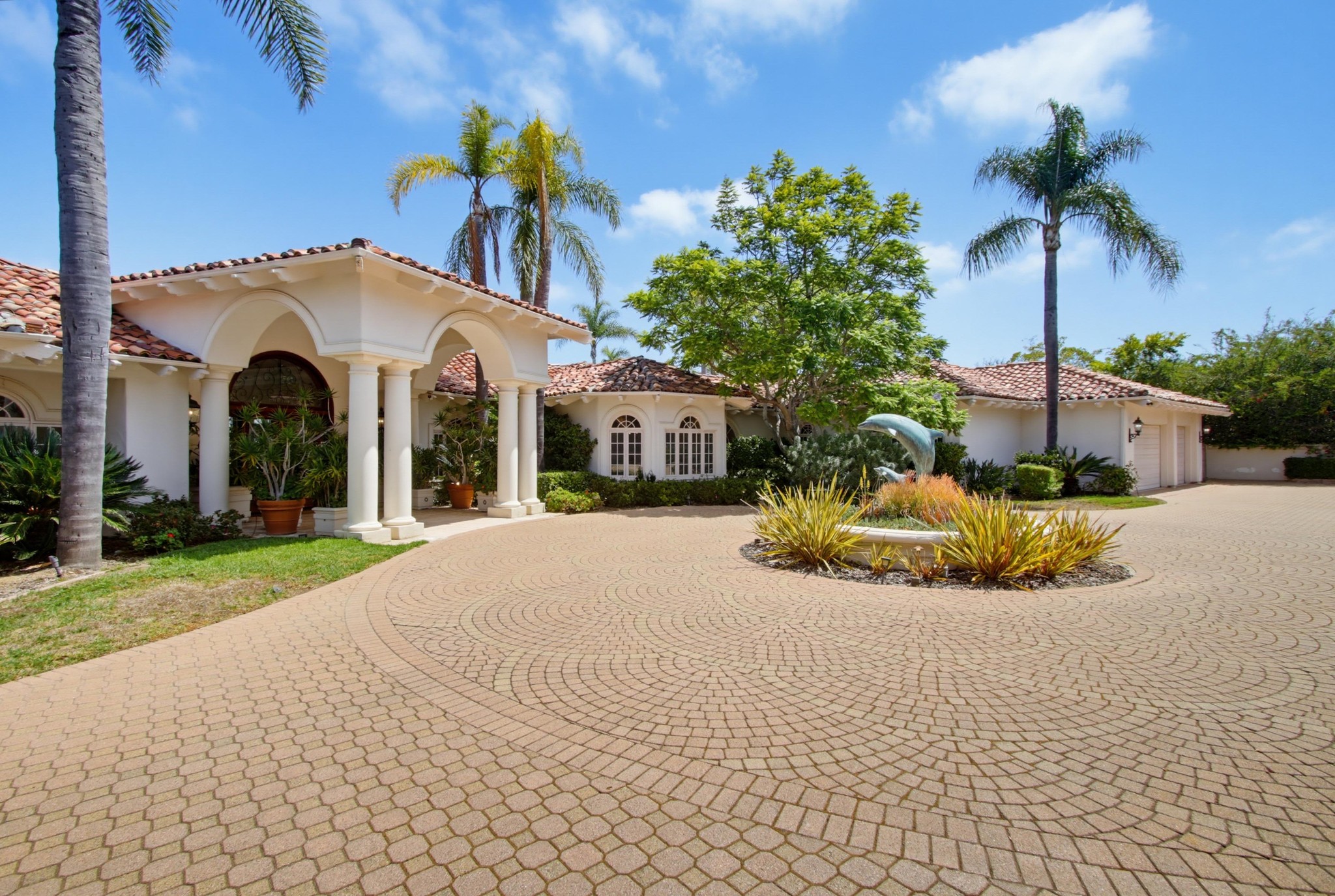 Virtual tour photo 4 of 134 for 18103 Via Ascenso