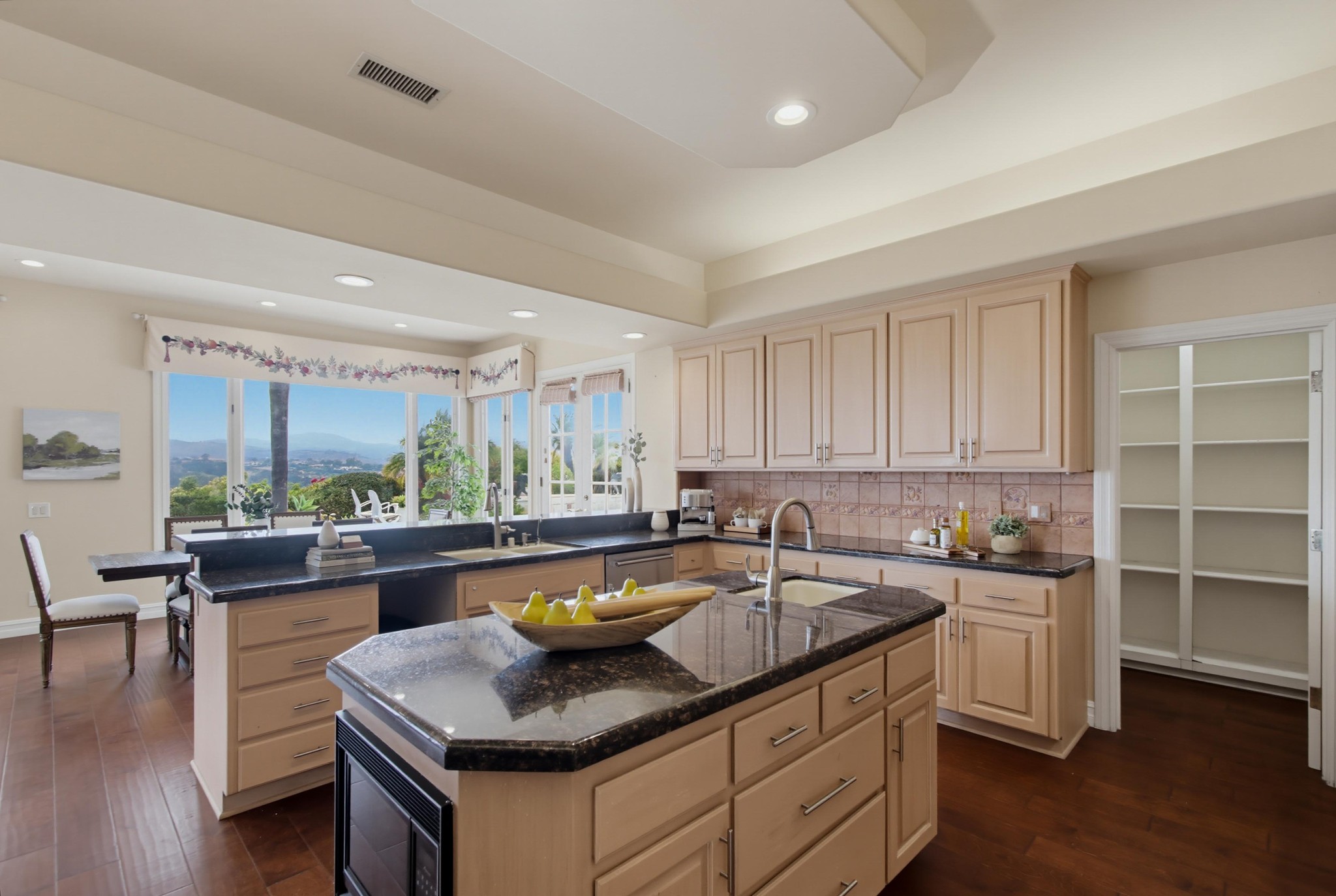 Virtual tour photo 22 of 134 for 18103 Via Ascenso