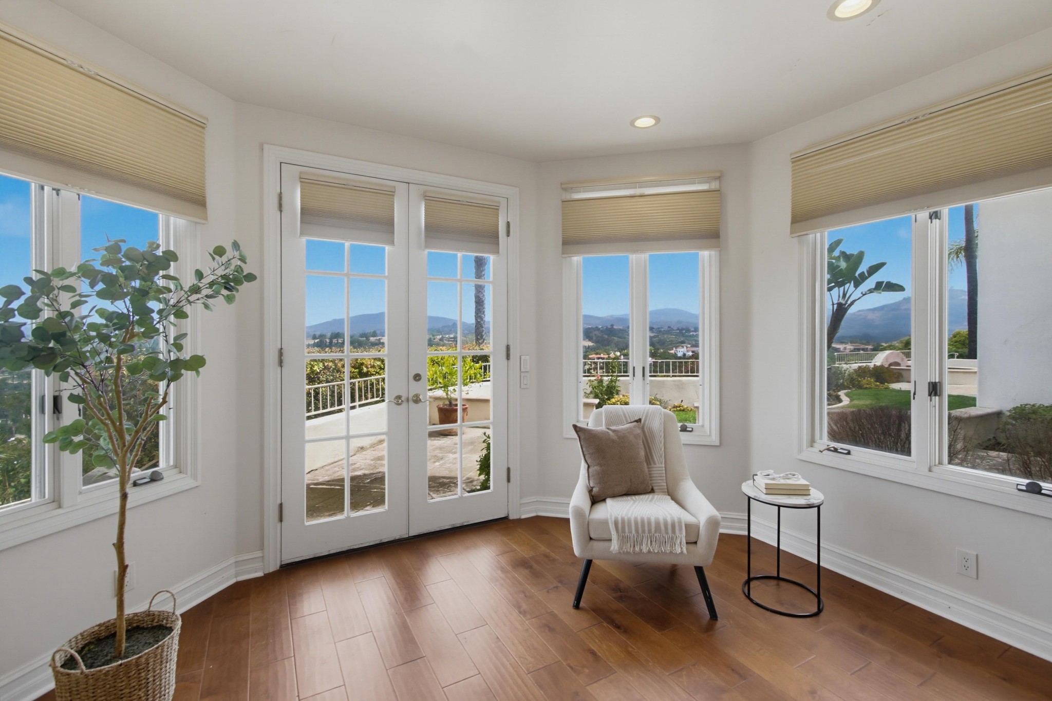 Virtual tour photo 59 of 134 for 18103 Via Ascenso