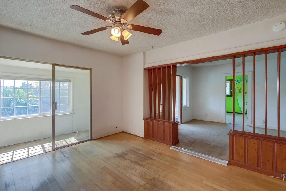 Virtual tour photo 9 of 42 for 1812 Bancroft St
