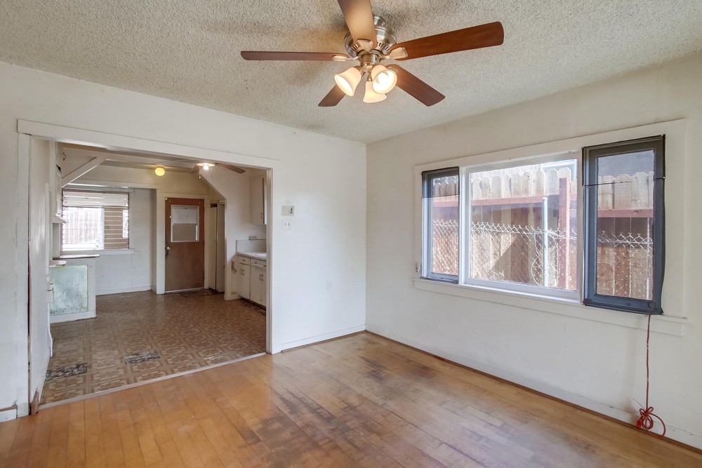 Virtual tour photo 11 of 42 for 1812 Bancroft St