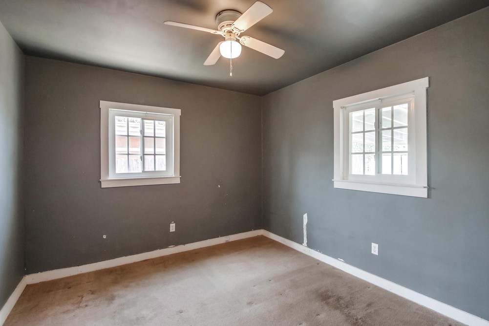 Virtual tour photo 25 of 42 for 1812 Bancroft St