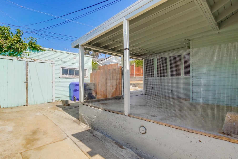 Virtual tour photo 38 of 42 for 1812 Bancroft St