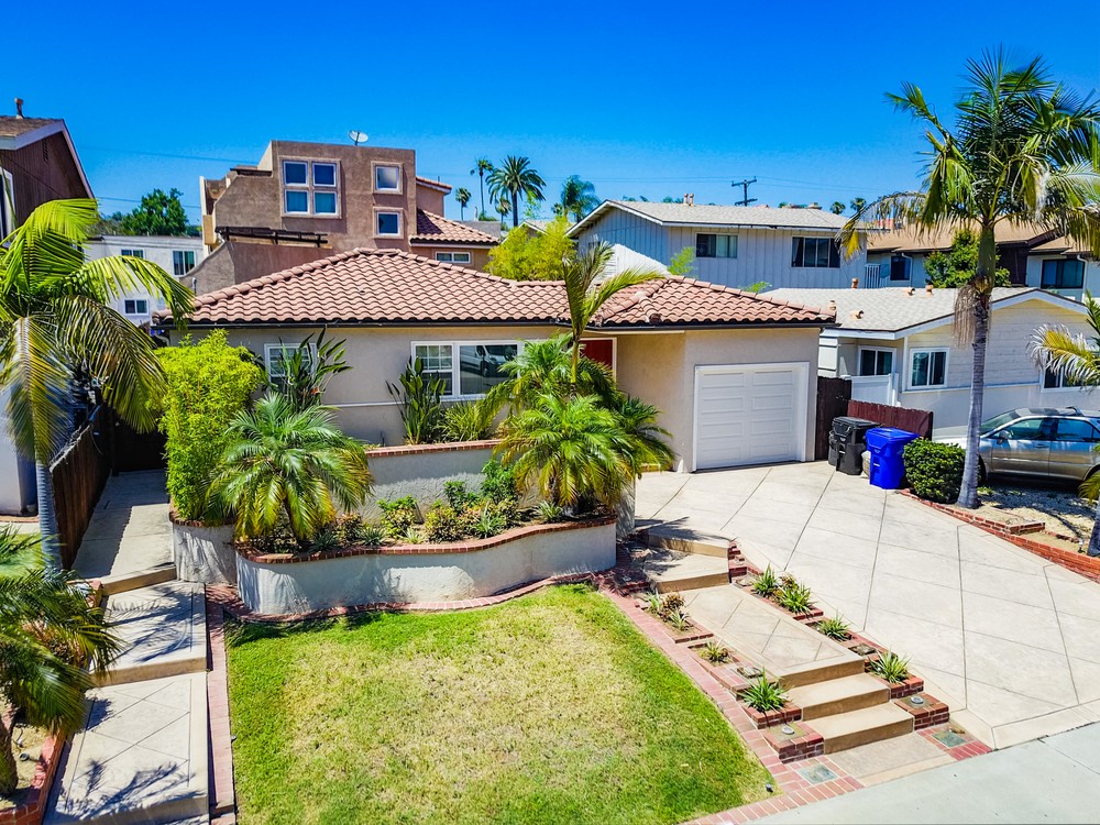 Virtual tour photo 42 of 45 for 1812 Diamond St