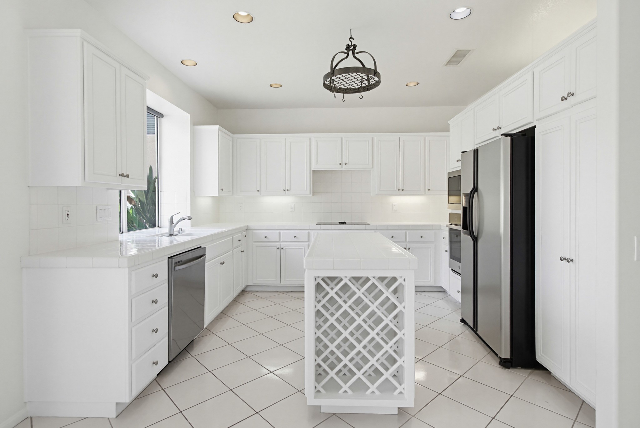 Virtual tour photo 22 of 80 for 18129 Chieftain Ct