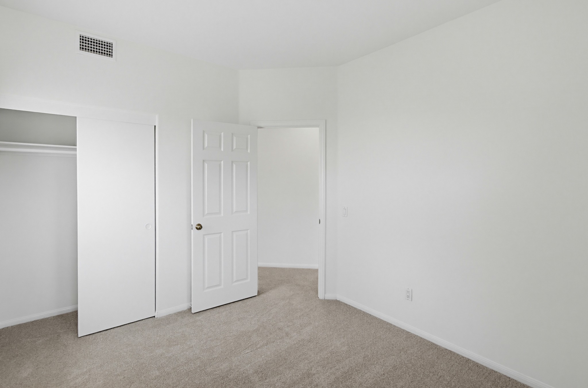 Virtual tour photo 51 of 80 for 18129 Chieftain Ct