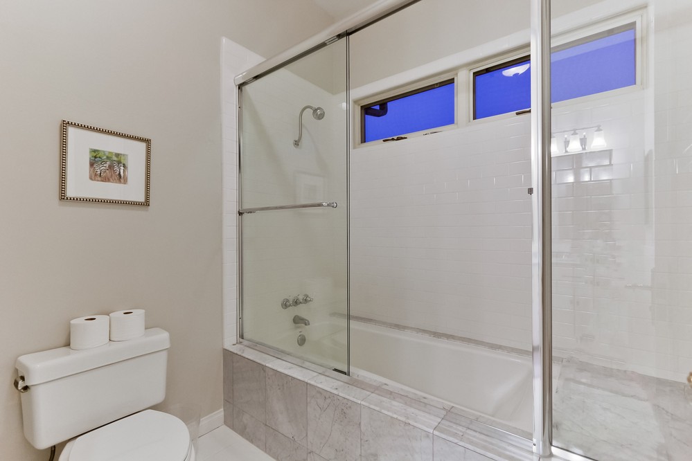 Virtual tour photo 38 of 63 for 18135 Querida Sol