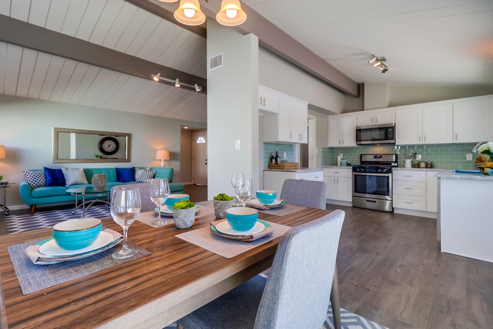 Virtual tour photo 14 of 40 for 1814 Oakshire Ct