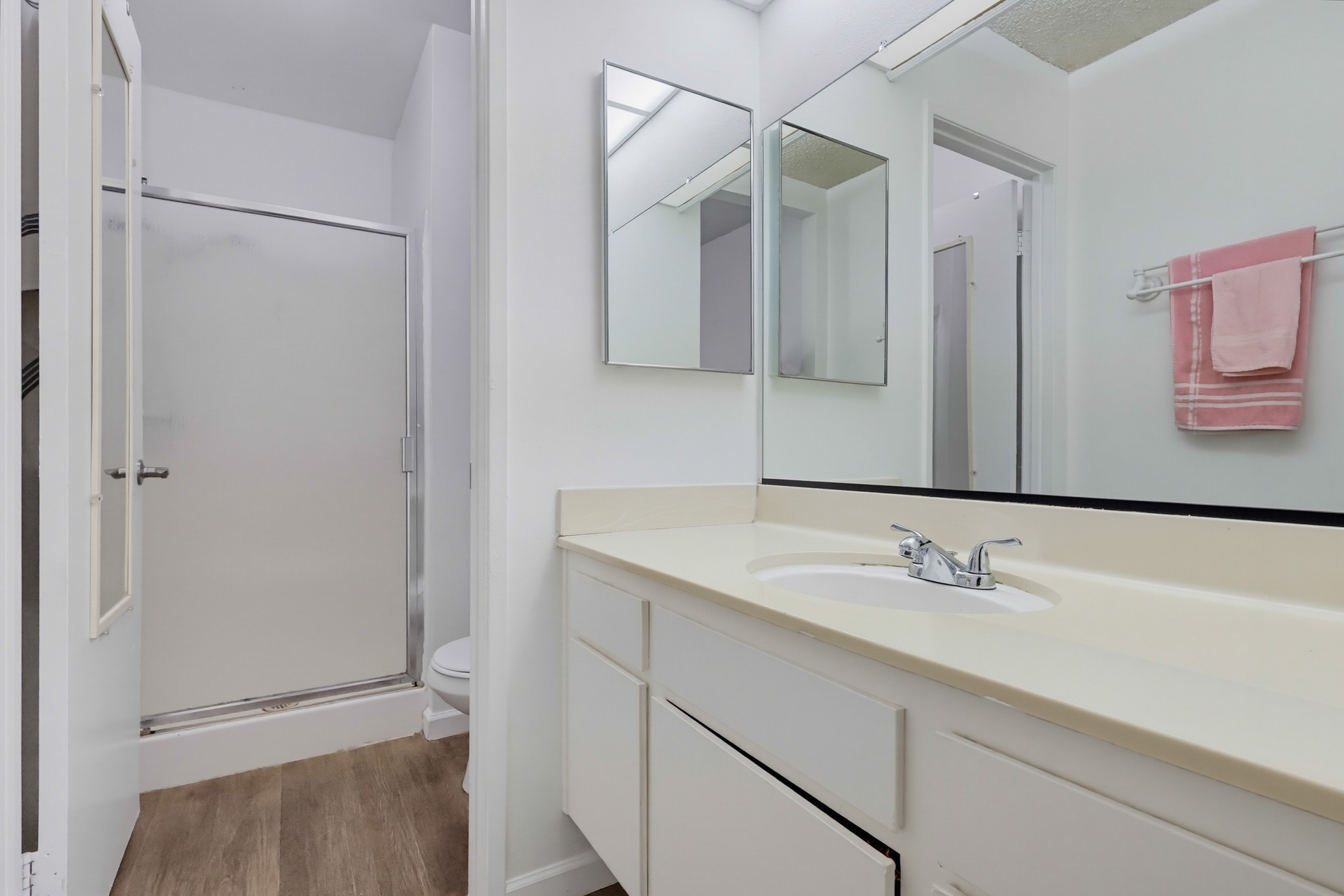 Virtual tour photo 25 of 54 for 18142 American Beauty Dr