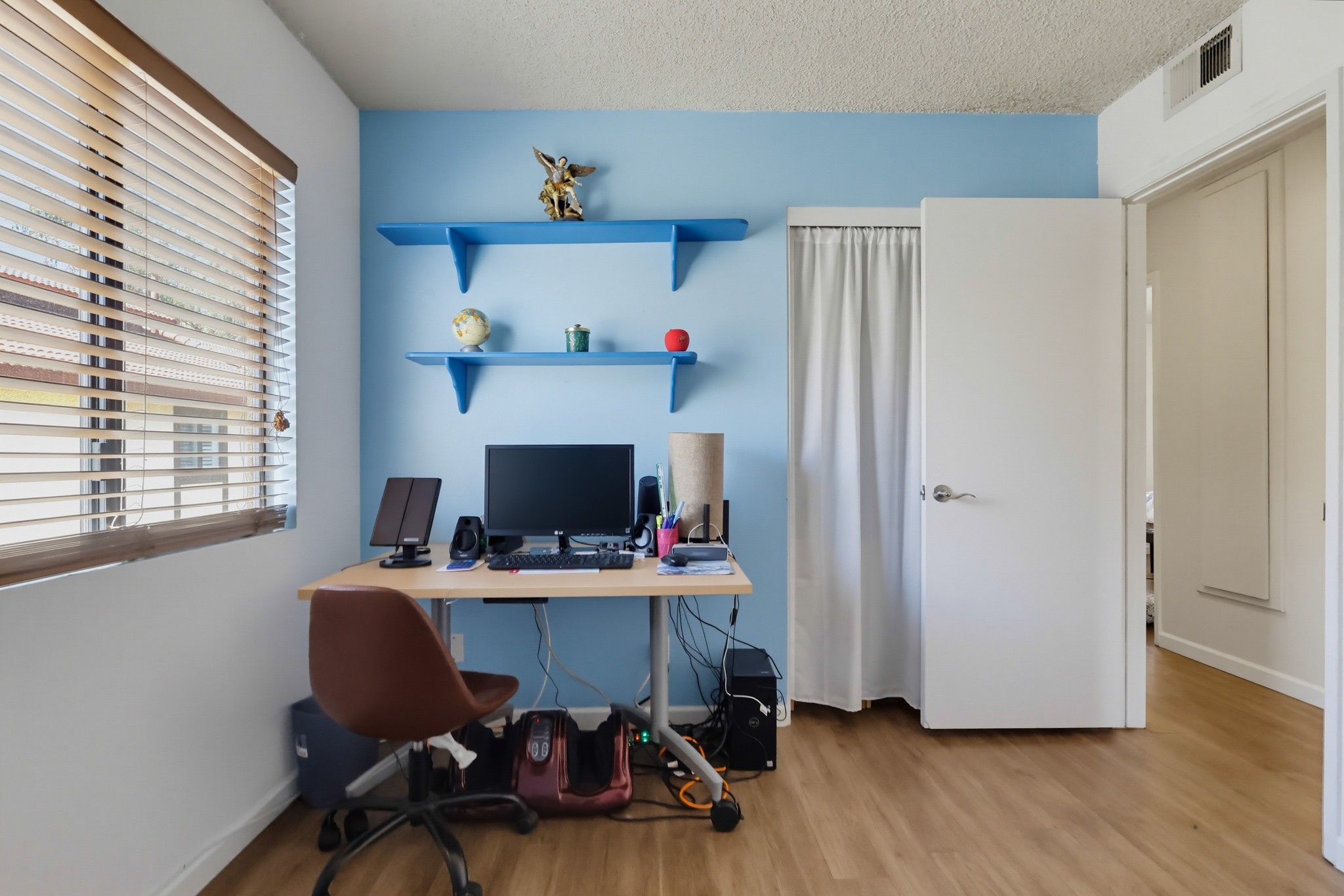 Virtual tour photo 35 of 54 for 18142 American Beauty Dr