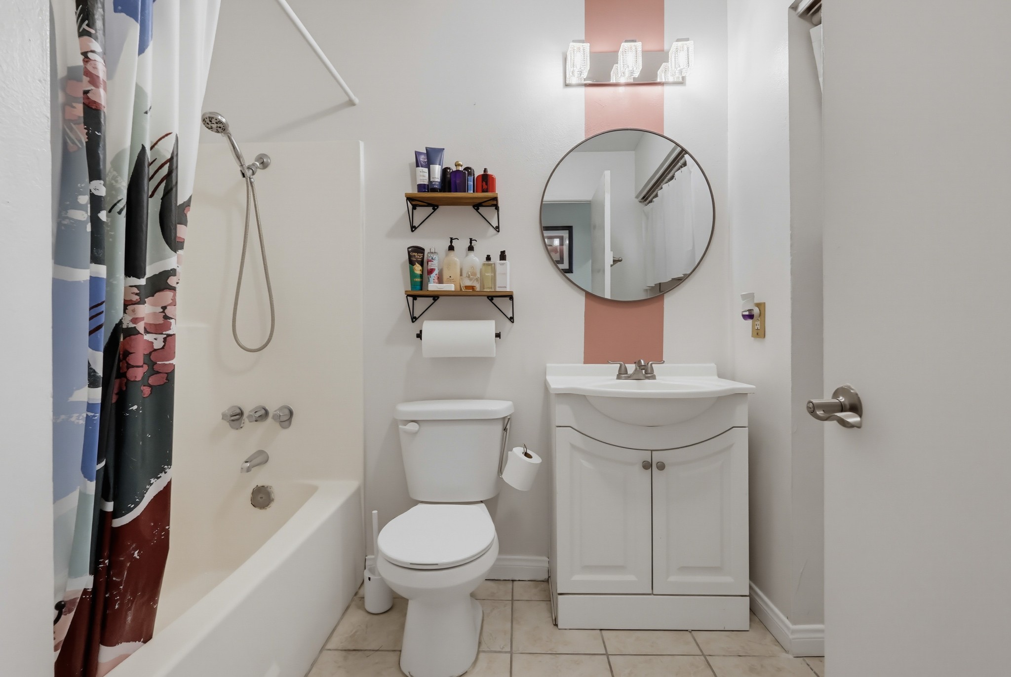 Virtual tour photo 37 of 54 for 18142 American Beauty Dr