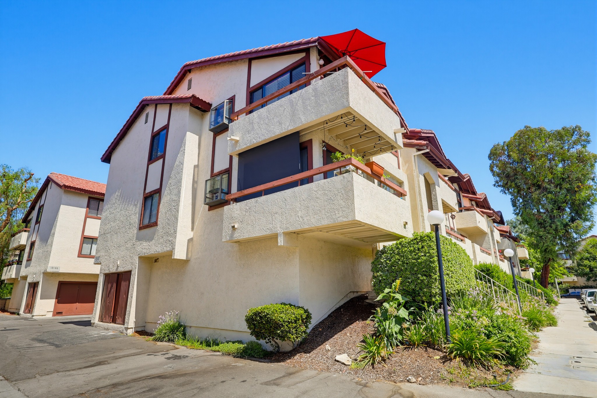 Virtual tour photo 49 of 54 for 18142 American Beauty Dr
