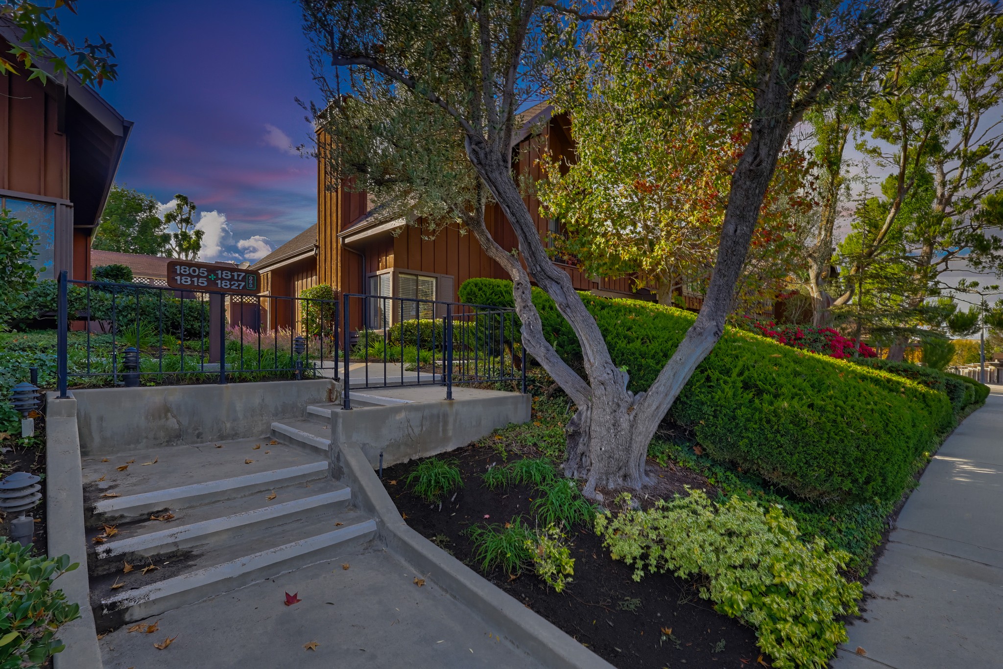 Virtual tour photo 3 of 94 for 1817 Mt Shasta Dr