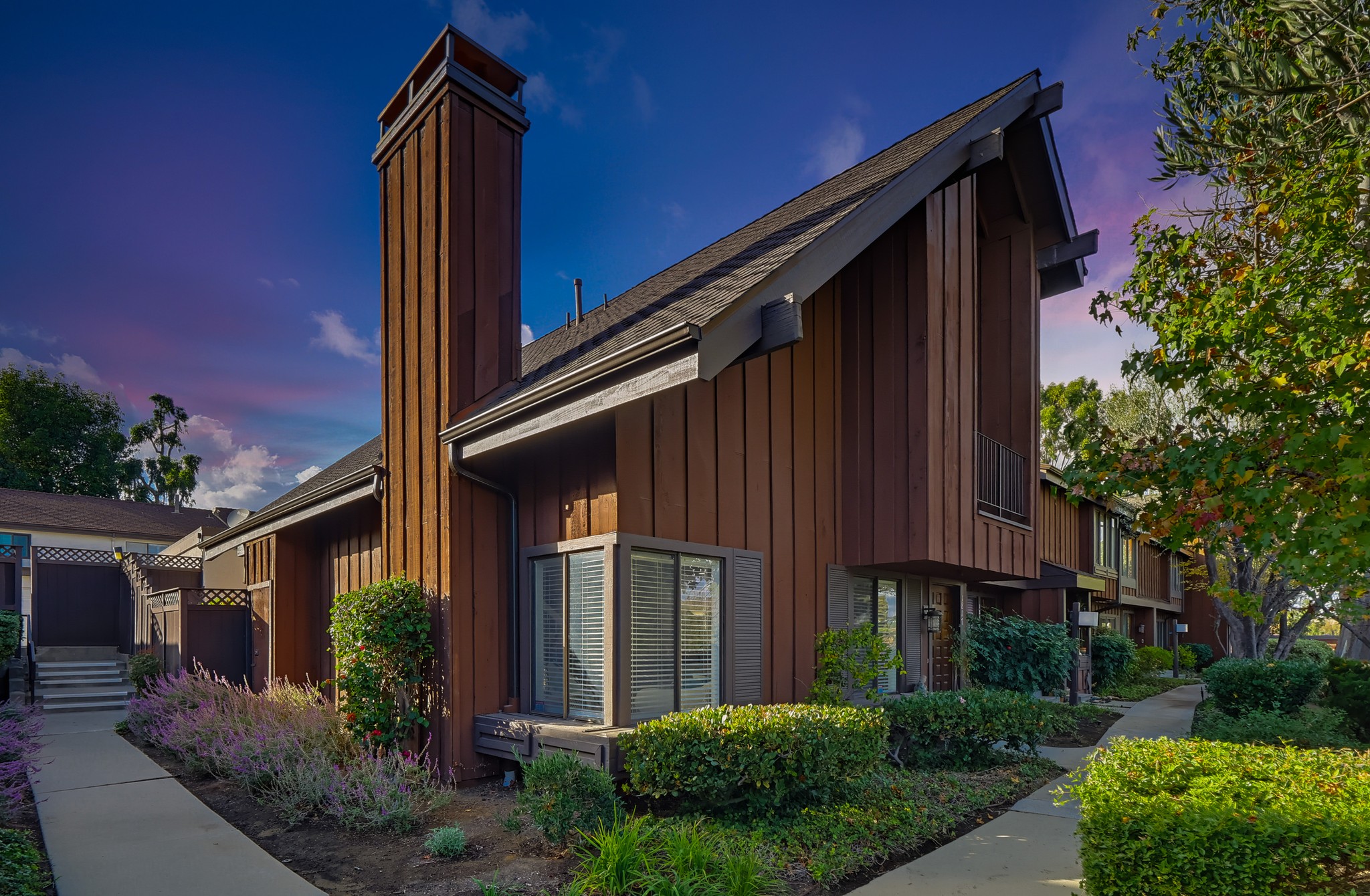 Virtual tour photo 4 of 94 for 1817 Mt Shasta Dr
