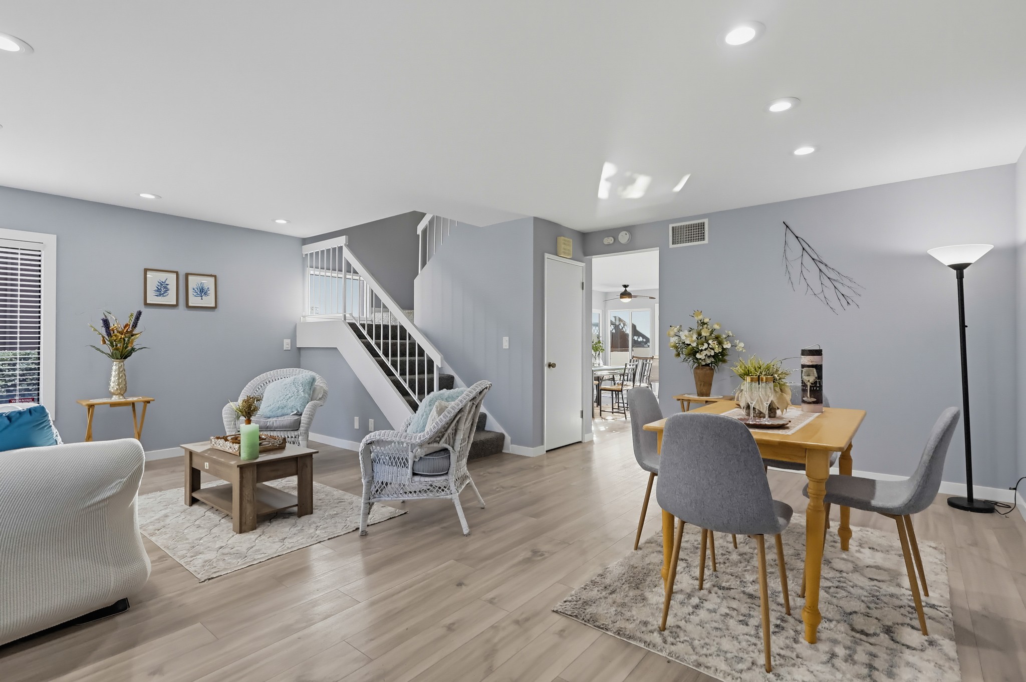 Virtual tour photo 10 of 94 for 1817 Mt Shasta Dr