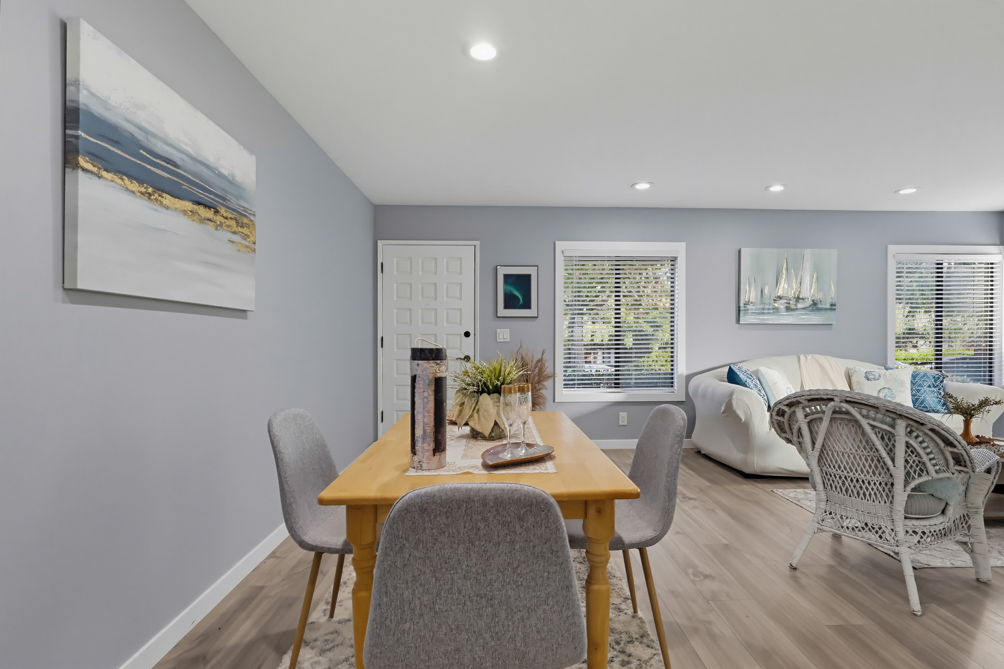 Virtual tour photo 13 of 94 for 1817 Mt Shasta Dr