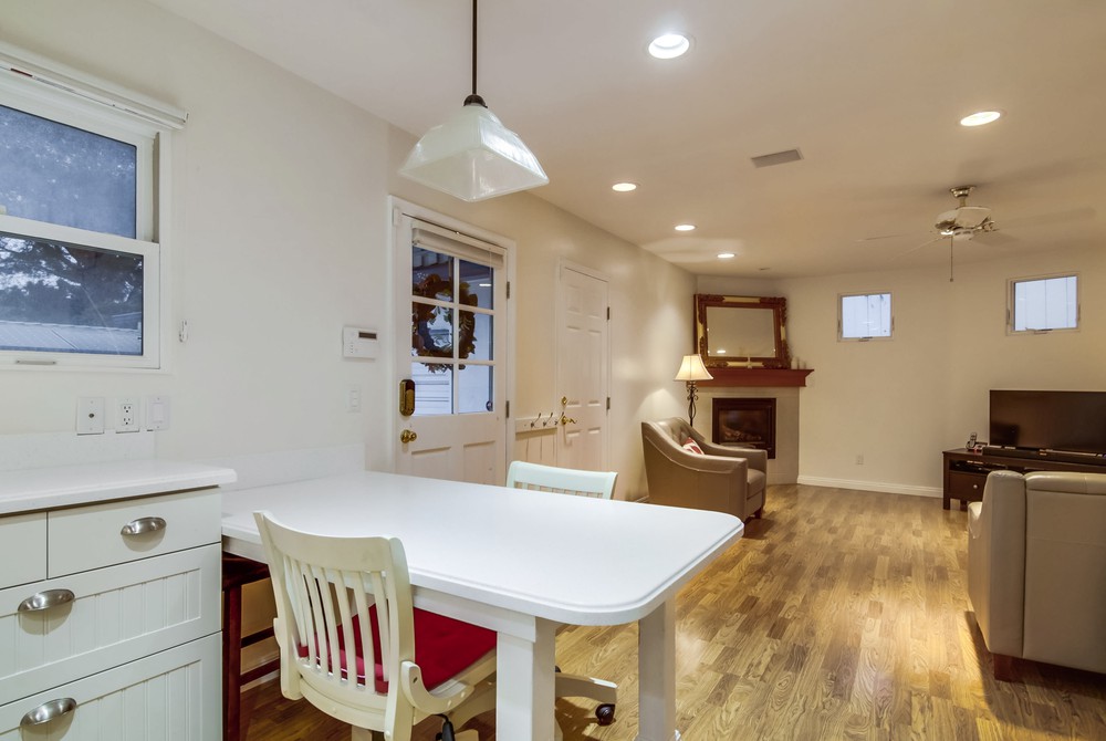 Virtual tour photo 30 of 79 for 1819 Catalina Blvd