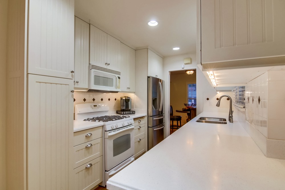 Virtual tour photo 36 of 79 for 1819 Catalina Blvd