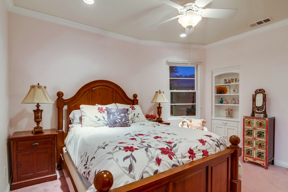 Virtual tour photo 48 of 79 for 1819 Catalina Blvd