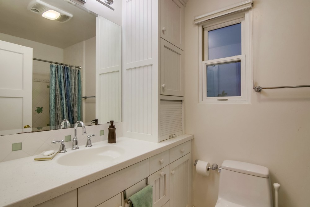 Virtual tour photo 51 of 79 for 1819 Catalina Blvd
