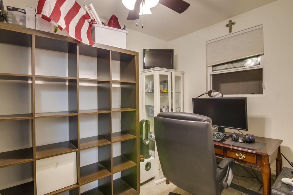 Virtual tour photo 67 of 79 for 1819 Catalina Blvd