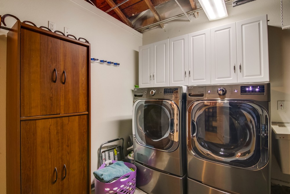 Virtual tour photo 68 of 79 for 1819 Catalina Blvd