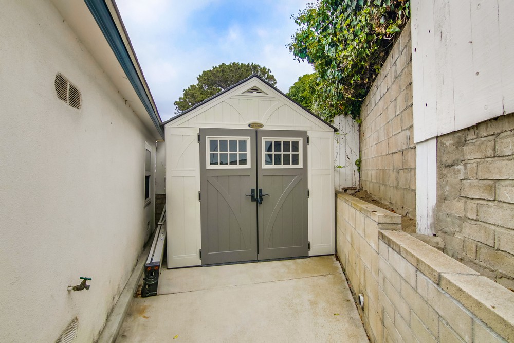 Virtual tour photo 80 of 79 for 1819 Catalina Blvd