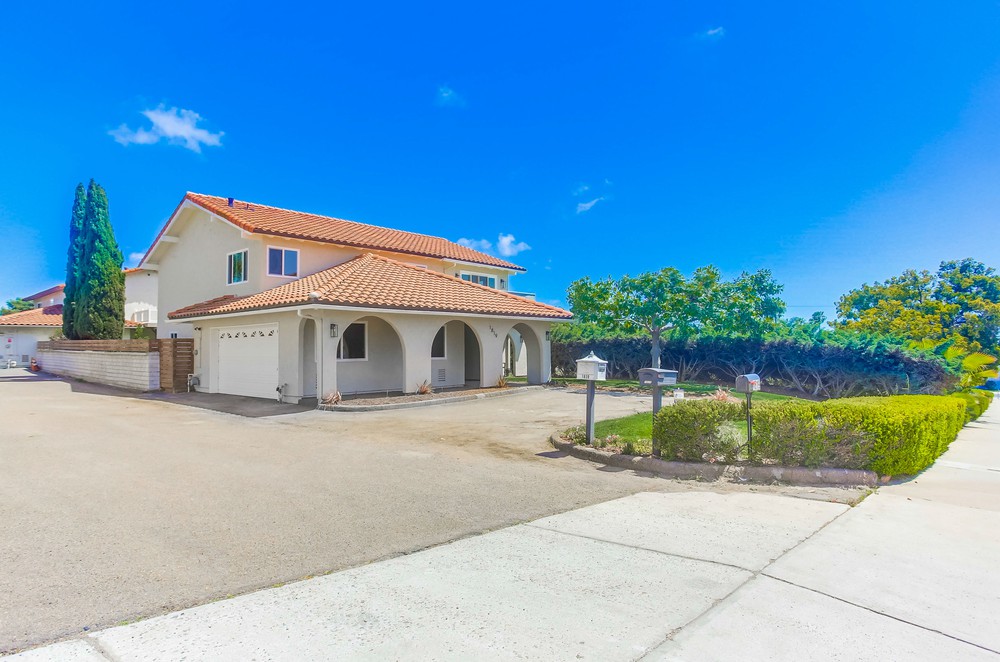 Virtual tour photo 4 of 77 for 1819 Galveston St
