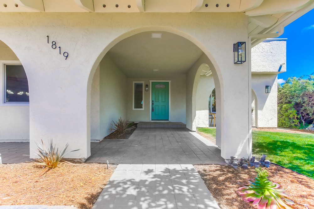 Virtual tour photo 9 of 77 for 1819 Galveston St