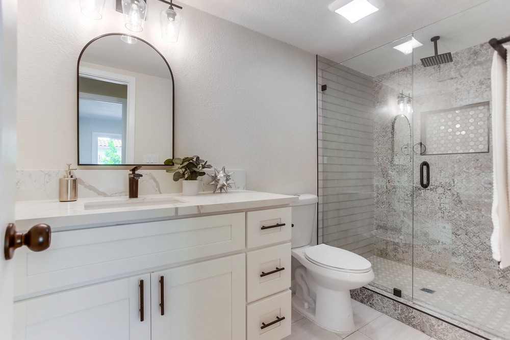 Virtual tour photo 33 of 77 for 1819 Galveston St