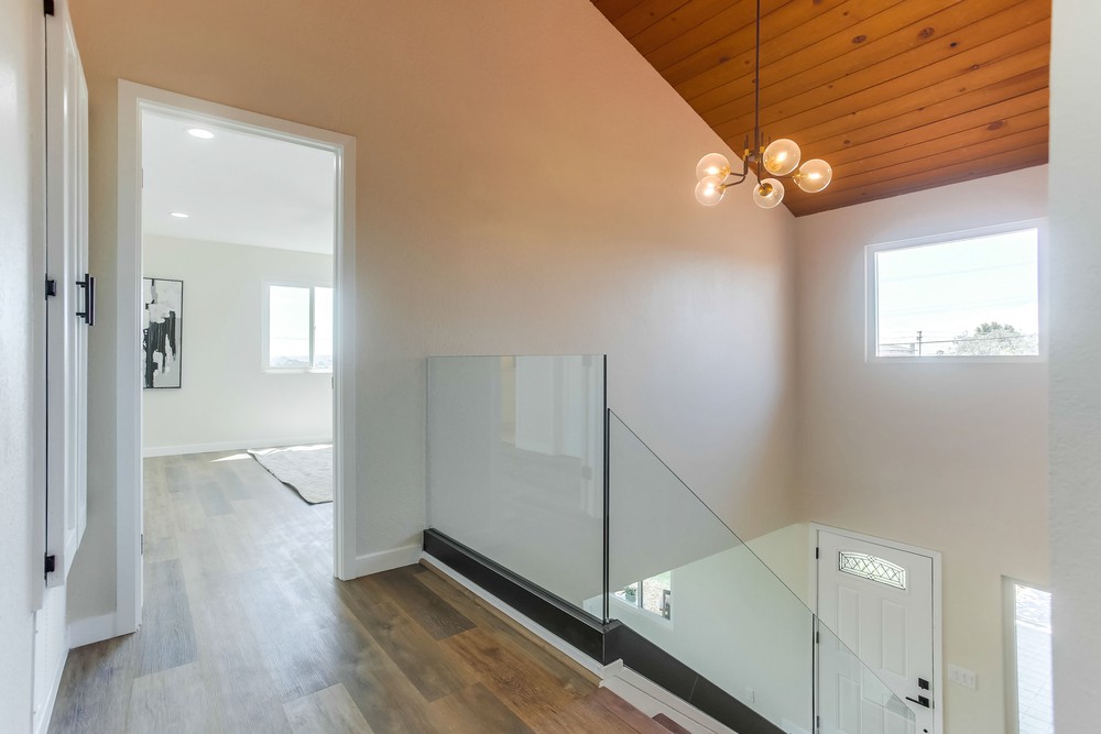 Virtual tour photo 39 of 77 for 1819 Galveston St