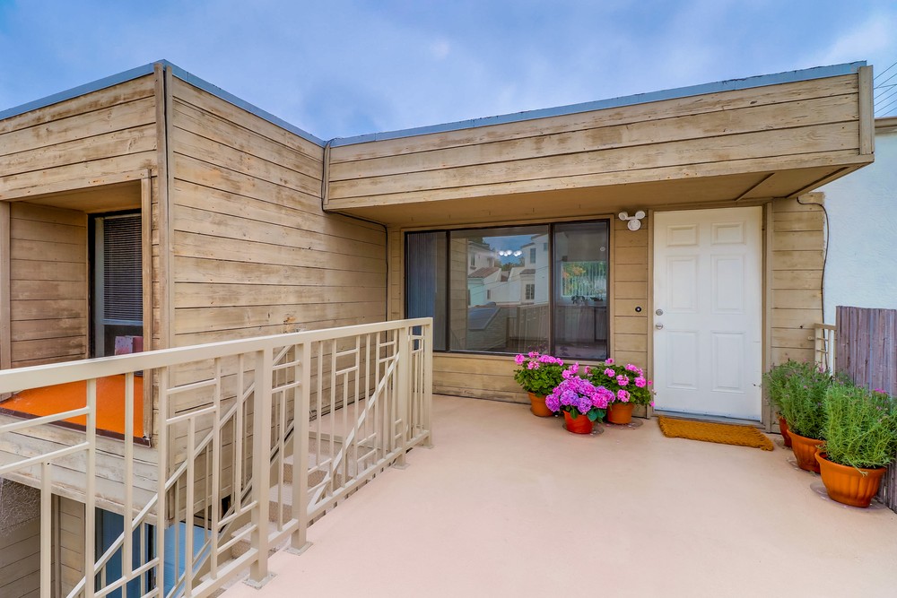 Virtual tour photo 3 of 27 for 1821 Grand Ave C