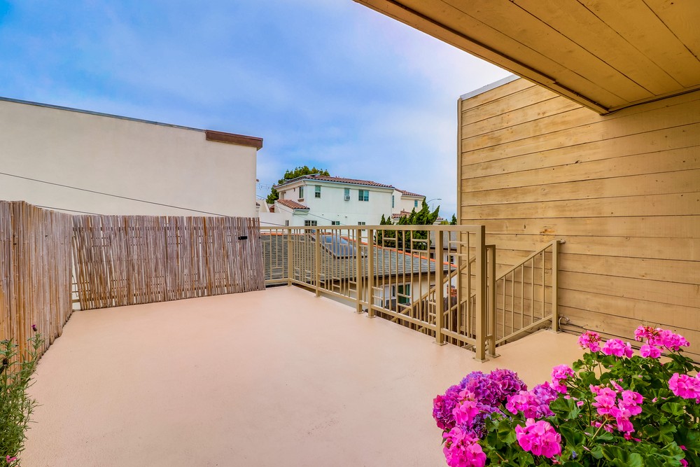 Virtual tour photo 6 of 27 for 1821 Grand Ave C