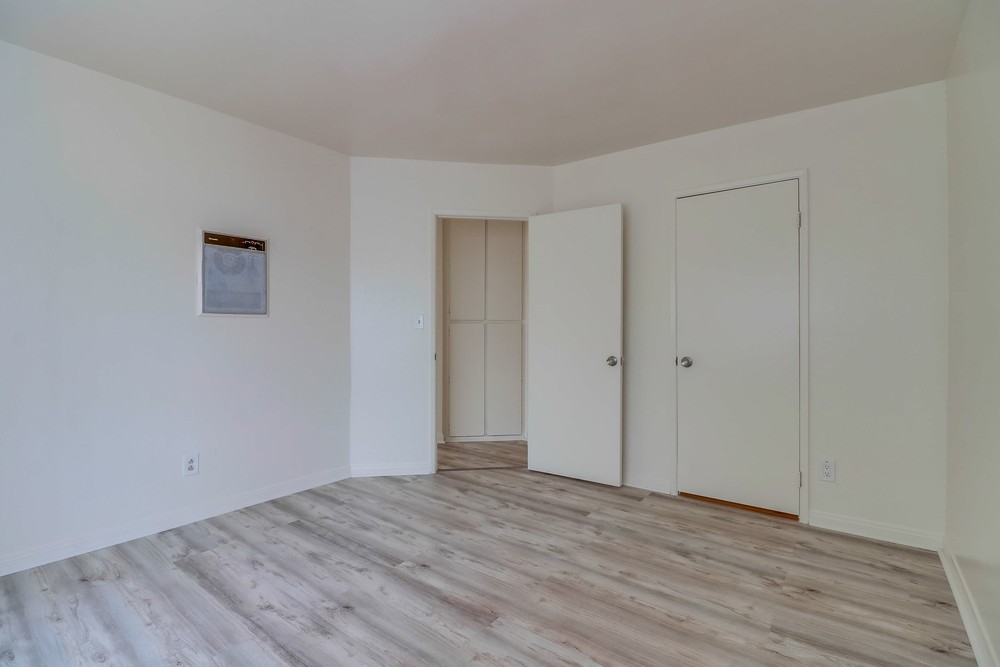 Virtual tour photo 20 of 27 for 1821 Grand Ave C