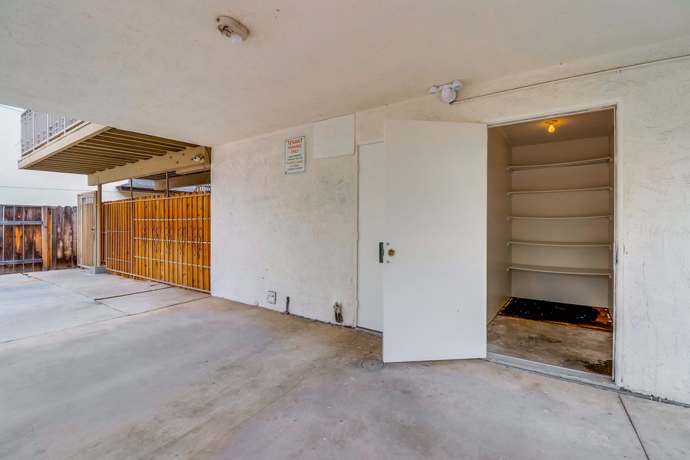 Virtual tour photo 25 of 27 for 1821 Grand Ave C