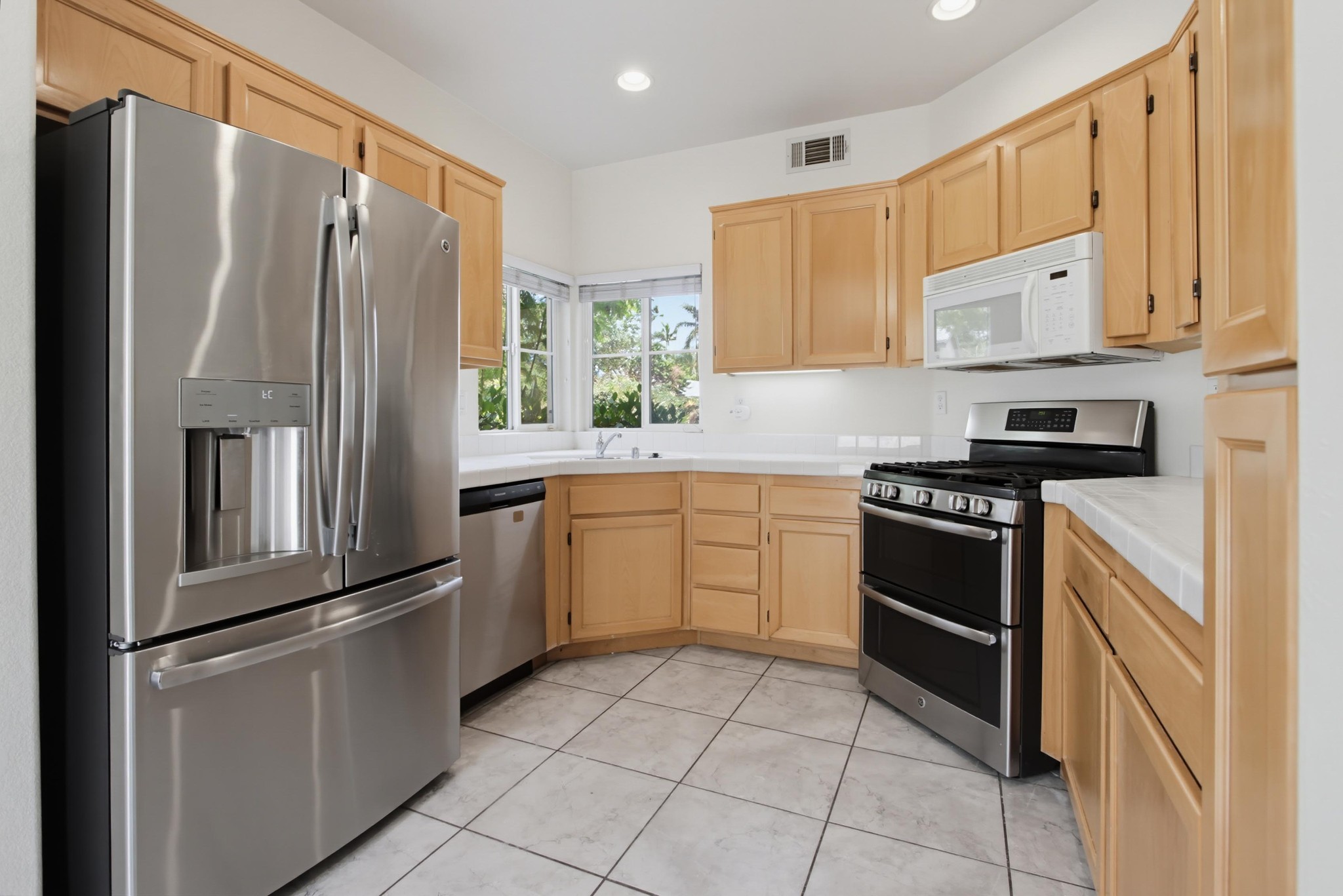 Virtual tour photo 18 of 56 for 1821 Morning View Dr