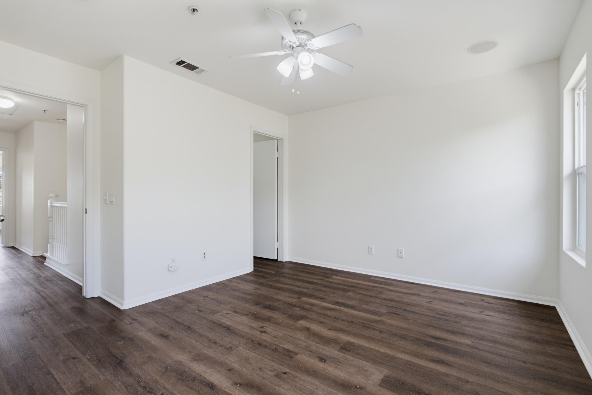 Virtual tour photo 31 of 56 for 1821 Morning View Dr