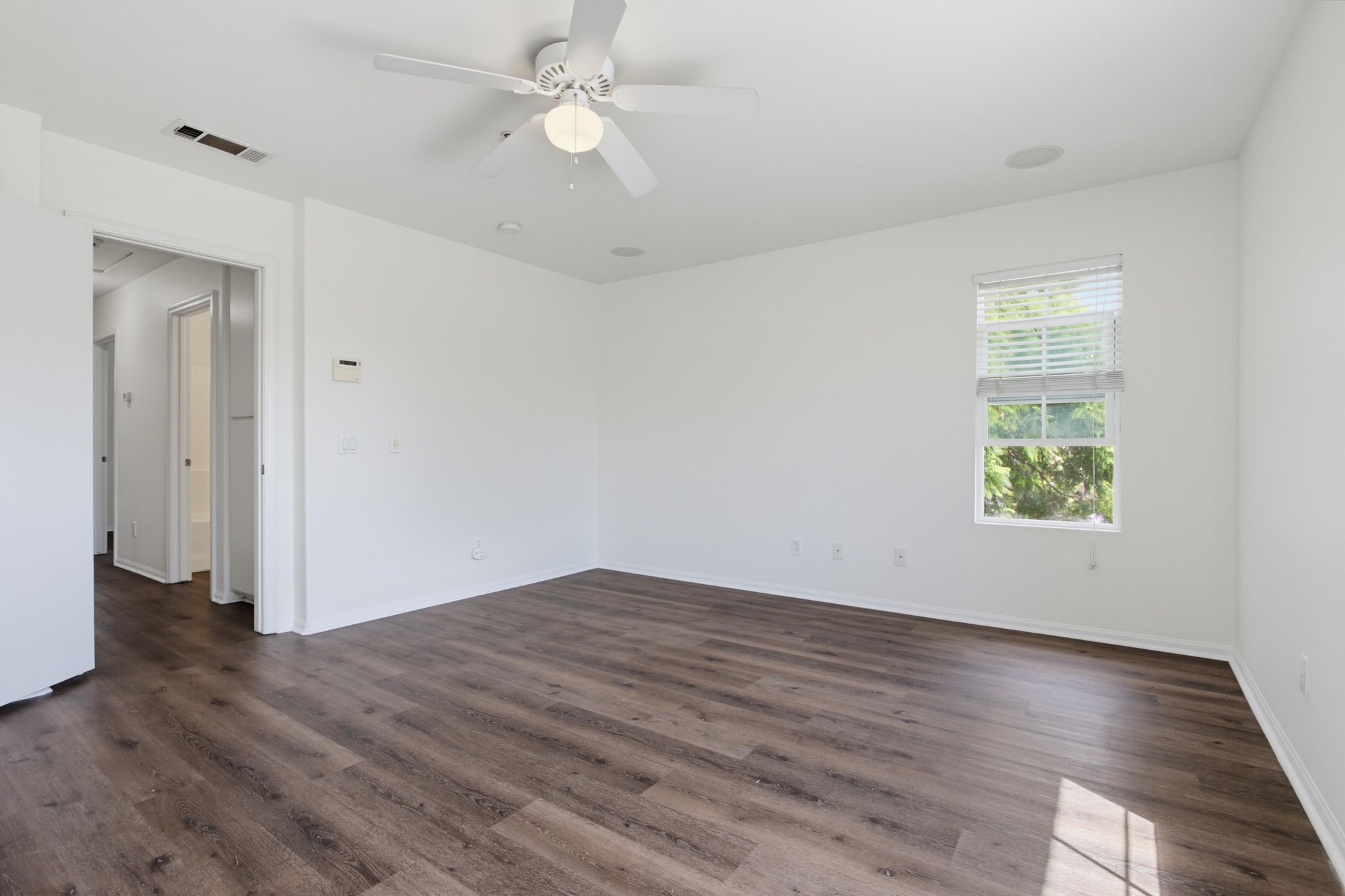 Virtual tour photo 42 of 56 for 1821 Morning View Dr