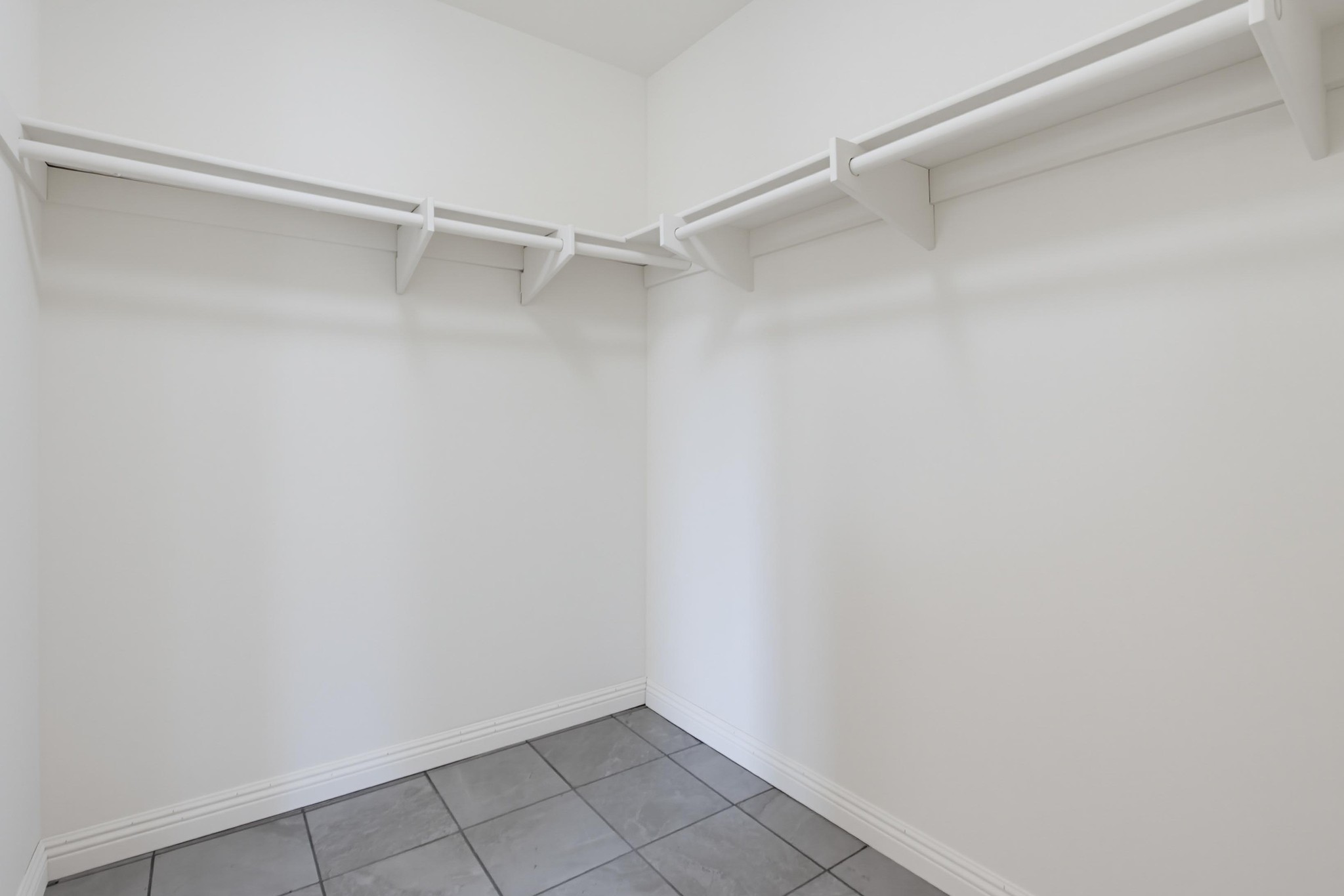Virtual tour photo 46 of 56 for 1821 Morning View Dr