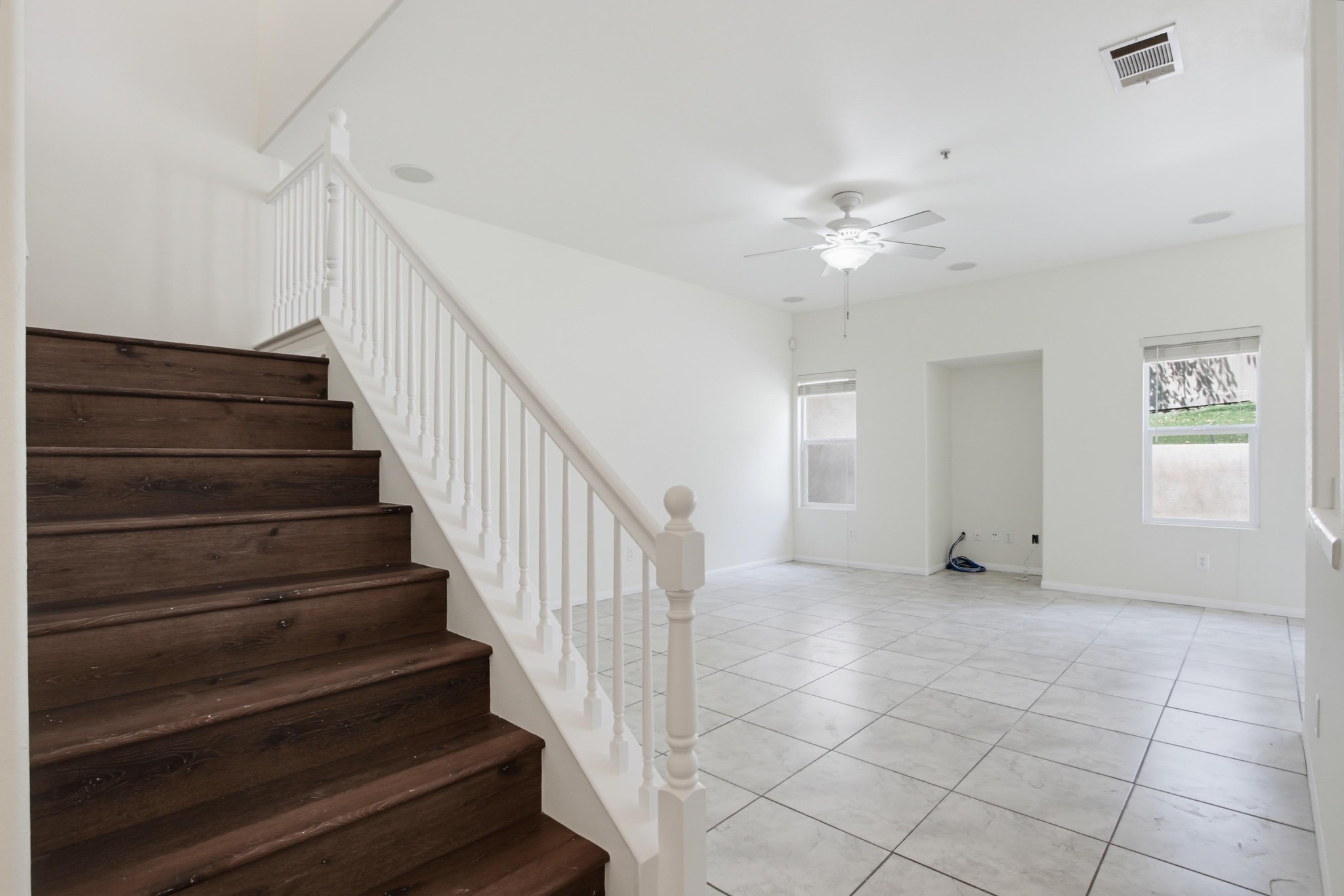 Virtual tour photo 48 of 56 for 1821 Morning View Dr