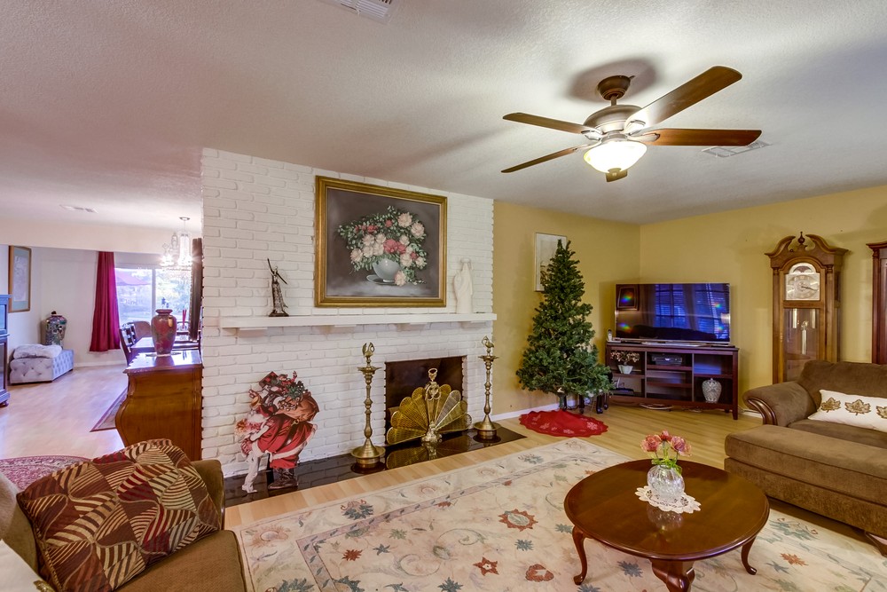 Virtual tour photo 15 of 56 for 18215 Verano Dr