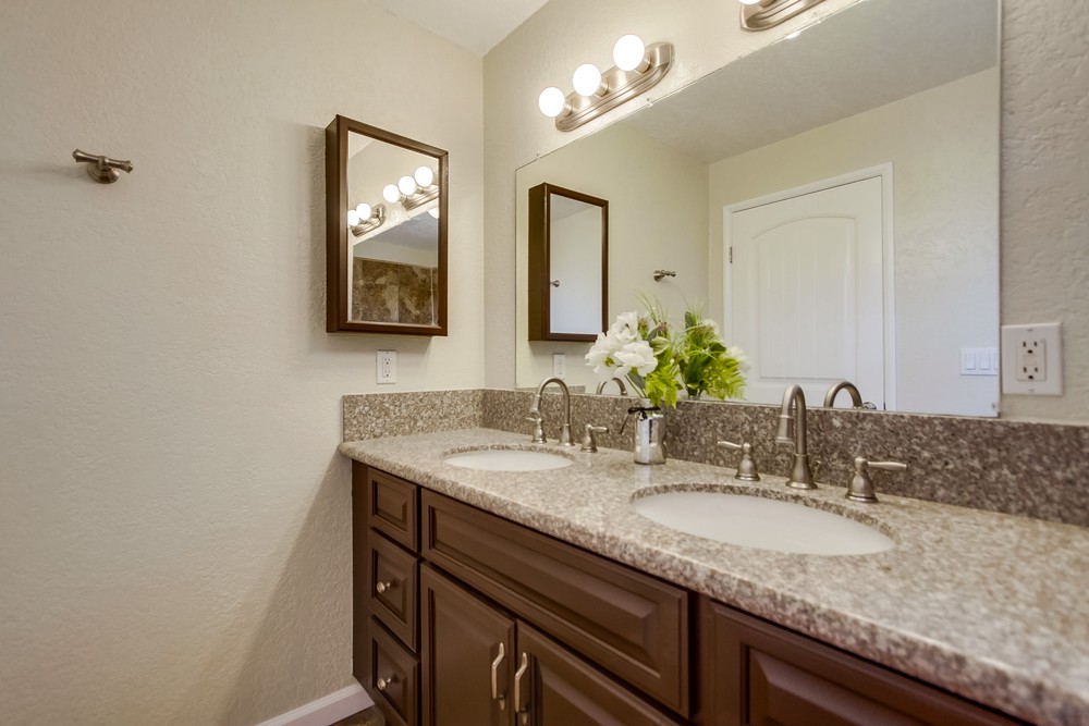 Virtual tour photo 32 of 48 for 1822 Brookline St