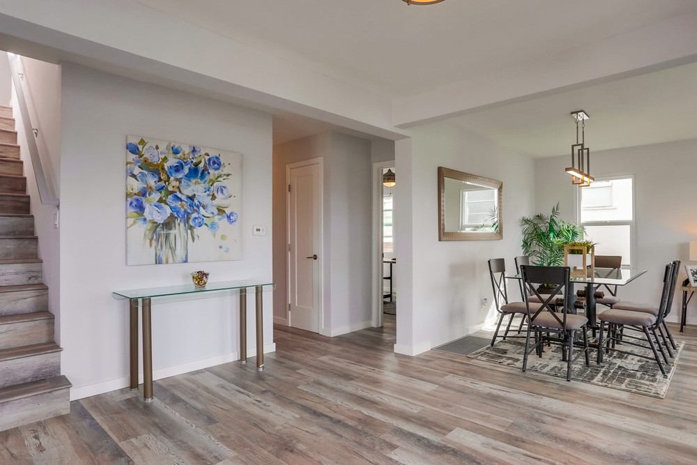 Virtual tour photo 6 of 43 for 1825 Erie St