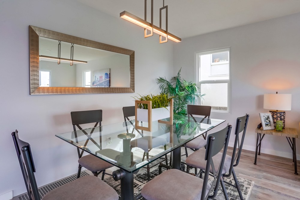 Virtual tour photo 9 of 43 for 1825 Erie St